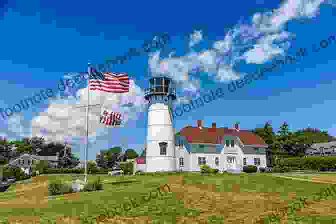 Cape Cod Lighthouse Overlooking The Ocean Moon Cape Cod Martha S Vineyard Nantucket (Travel Guide)