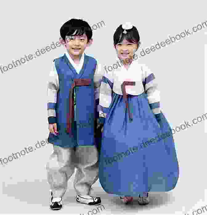 Children Dressing Up In Traditional Korean Clothing At Seoul Geumjegwansik Kids Travel Pop Up Cities Seoul Geumjegwansik: Hands On Projects For Creative Kids Activity Family Trip Heritage Of Korea