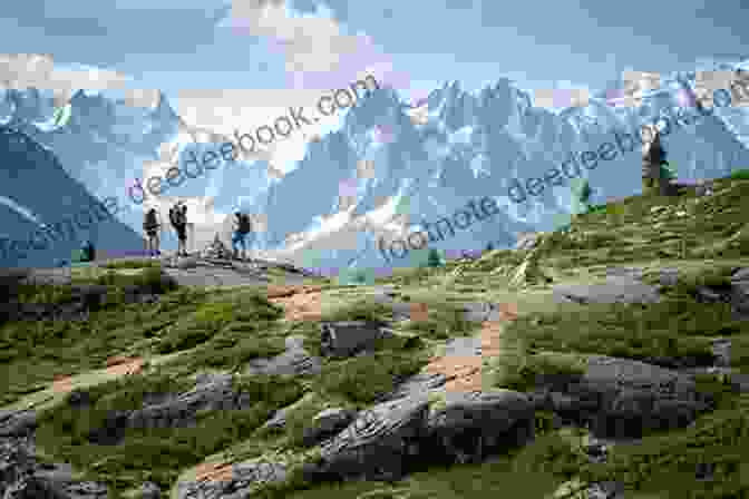 Hikers Trekking On The Tour Du Mont Blanc, With Mont Blanc In The Background. Trekking In Ladakh: Eight Adventurous Trekking Routes (Cicerone Guides)
